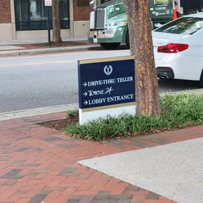 TowneBank Towne Center Banking Location