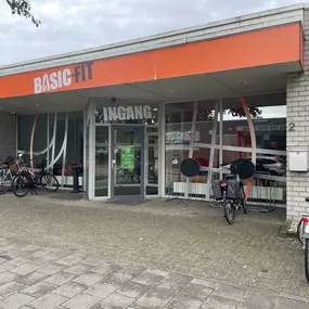 Basic-Fit Veghel Prins Willem Alexander Sportpark 24/7 - entree