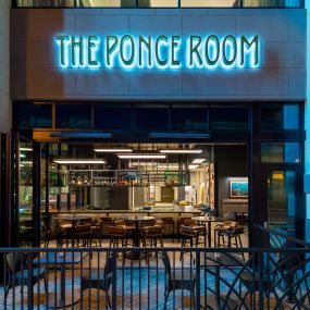 The Ponce Room Bar & Kitchen - Outdoor Seating