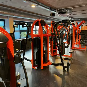 Basic-Fit Enschede Wesselerbrinklaan 24/7 -  strength zone