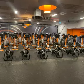 Basic-Fit Spijkenisse A.M. de Jongstraat 24/7 - cardio