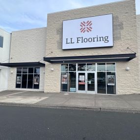 LL Flooring #1331 Tigard | 7301 SW Dartmouth | Storefront