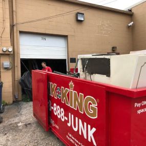 Exterior Junk King St. Louis South office