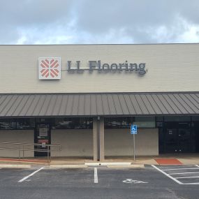 LL Flooring #1299 Austin | 801 East William Cannon Drive | Storefront