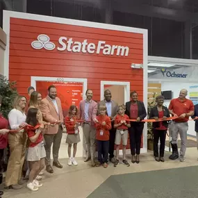 Today, I attended the ribbon cutting for the State Farm Biztown Junior Achievement located on Delgado’s campus. We visited the site a year ago and discovered the opportunity. I then worked with our corporate partners to see this through! Such a great opportunity to give back to our youth of the community! 
#statefarm #homeowners #flood #harahanins #bsteibsf #auto #condo #renters #barcleysteibstatefarm #insurance #lifeinsurance #lifeinsuranceagent #lifeinsuranceagentsneeded #lifeinsuranceagentsne