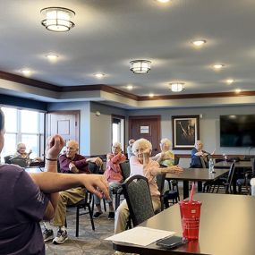 Join a caring and supportive community at Lexington Pointe Senior Living. Nestled in the heart of Eagan, we make your senior years enjoyable and fulfilling.