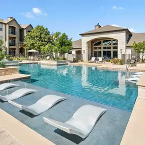 Second resort-style pool next to the clubhouse at Camden Amber Oaks