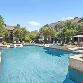 Second resort-style pool and sundeck at Camden Amber Oaks