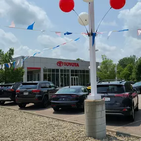 Jeff Wyler Toyota of Springfield - www.JeffWylerSpringfieldToyota.net - Come test drive your New Toyota - Call 937-325-4601