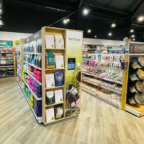 Pets Corner Bordon Interior