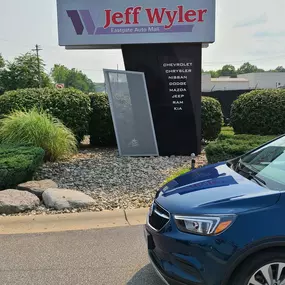 Jeff Wyler Eastgate - Chrysler Dodge Jeep RAM - New and Used Cars - visit us at www.JeffWylerEastgateChrysler.com - or call 513-943-5403