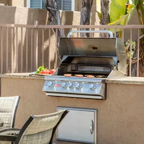 Outdoor barbecue grill with dining area