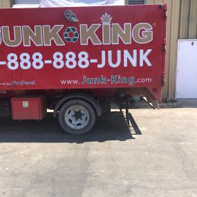 Exterior Junk King Marin office