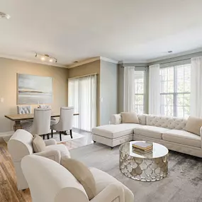 Bild von The Paddock at Eastpoint Apartments