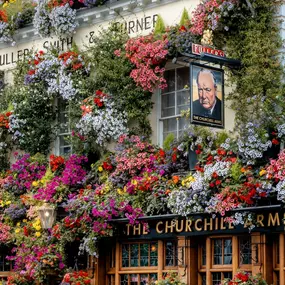 Dripping in flowers and crammed with Churchill memorabilia, The Churchill Arms is one of London’s most recognisable and famous watering holes. Built in 1750, the pub was frequented by Churchill’s grandparents. Nowadays, it’s known for serving real ales and authentic Thai cuisine, transforming into London's most festive pub during the Christmas season, with an impressive 100 trees and 22,500 lights.