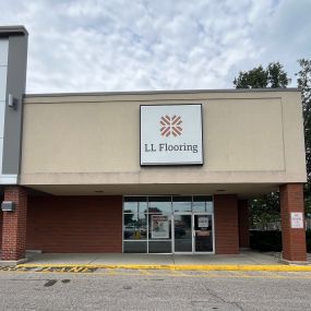 LL Flooring #1038 Indianapolis | 8410 N Michigan Rd | Storefront