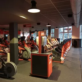 Basic-Fit Gouda Pottersplein - cardio