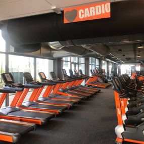 Basic-Fit Leeuwarden Zuidersingel 24/7 - cardio