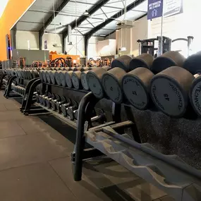 Basic-Fit Hoorn Zwaagdijk 24/7 - free weight zone