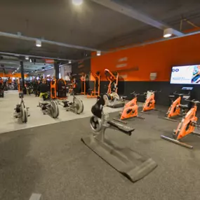 Basic-Fit Zeist Voorheuvel 24/7 - virtual cycling