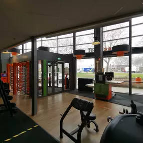 Basic-Fit Woerden Botnische Golf 24/7 - entree