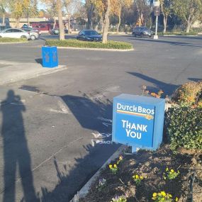 Dutch Bros Woodland, CA (West)