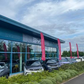 Stratstone BYD Shrewsbury Dealership Exterior Front