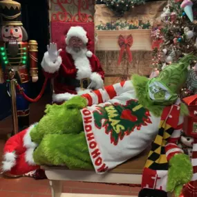 Grinch & Santa