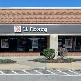 LL Flooring #1039 Lenexa | 9800 Quivira Road | Storefront