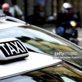 taxi-tomares.jpg