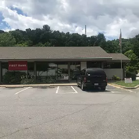 Come visit the First Bank Asheville West branch on Patton Avenue. Your local team will provide expert financial advice, flexible rates, business solutions, and convenient mobile options.