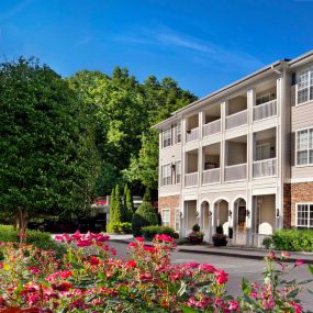 Community entrance at Camden Creekstone