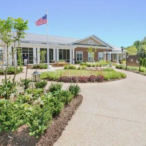 Spacious Courtyard