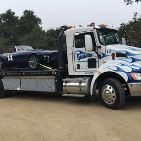 Contact us for Towing Services!