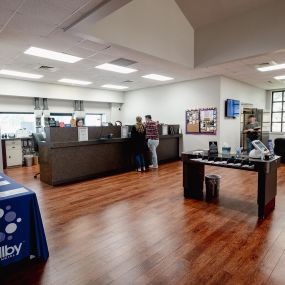 Lobby of Wellby Financial in League City