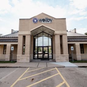 Front entrance of Wellby Financial Federal Credit Union in League City