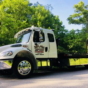 Browse our Towing Service!