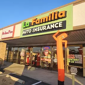 Bild von La Familia Auto Insurance