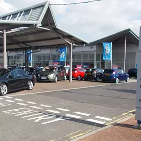 Exterior view of the Ford Blackburn dealership