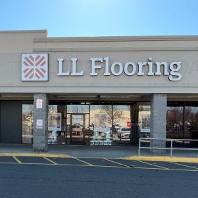 LL Flooring #1293 Staten Island | 2040 Forest Avenue | Storefront