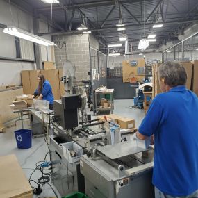 Folder operator, tray building, plant production, Insert packaging - Flottman Company 859.331.6636