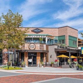 City Tap and Lost Fox restaurants nearby Camden Ashburn Farm in Ashburn, Virginia.