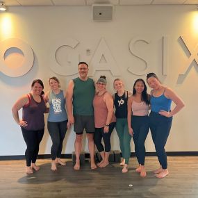 Bild von YogaSix Olathe