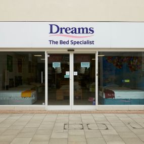 Bild von Dreams Hemel Hempstead