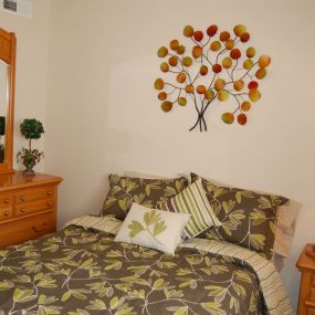 Hurwich Farms Apartments Bedroom