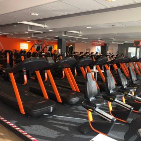 Basic-Fit Utrecht Herculesplein - cardio