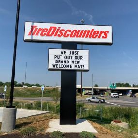 Tire Discounters on 7705 E 42nd Street in Indianapolis