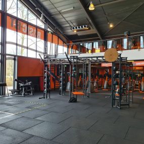 Basic-Fit Zwolle Middelweg - free weight zone