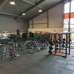 Basic-Fit Zwolle Middelweg - free weight zone