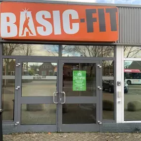 Basic-Fit Nijmegen Weg door Jonkerbos 24/7 - entree